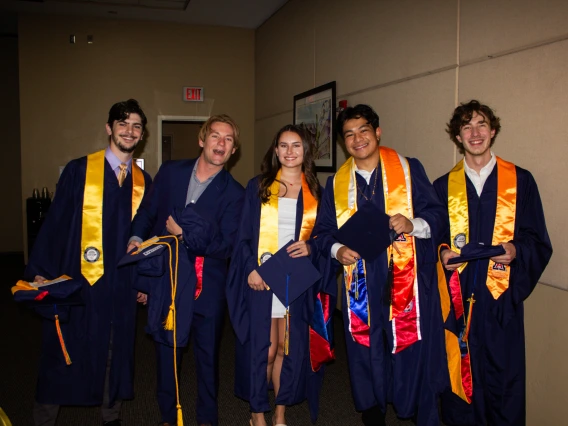 2025 Spring Convocation 7568