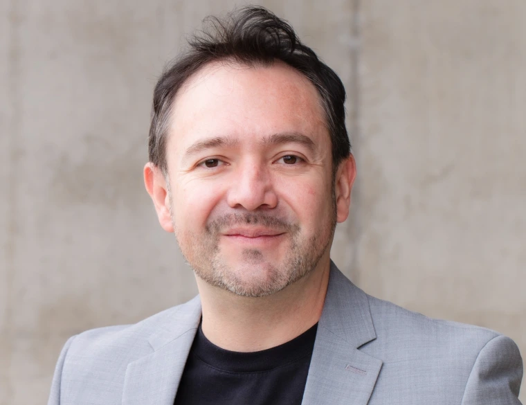 Felipe Guzman Headshot