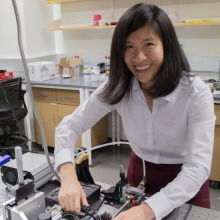 Judy Su in Lab